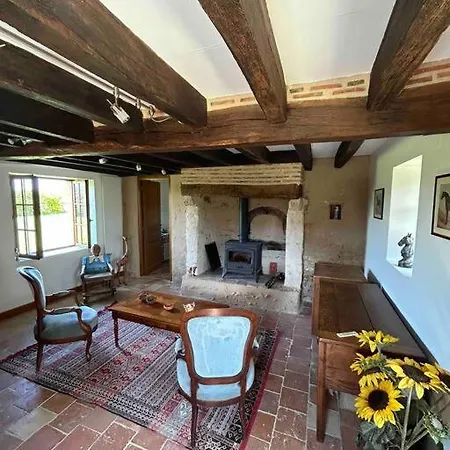 Tatil Evi Maison De Charme Proche Circuit 24h Du Mans Mezeray